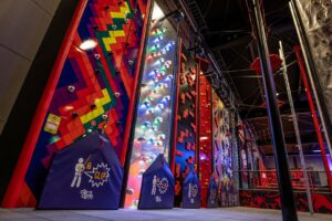 Klätterväggar, klättring på JumpYard Täby Arninge